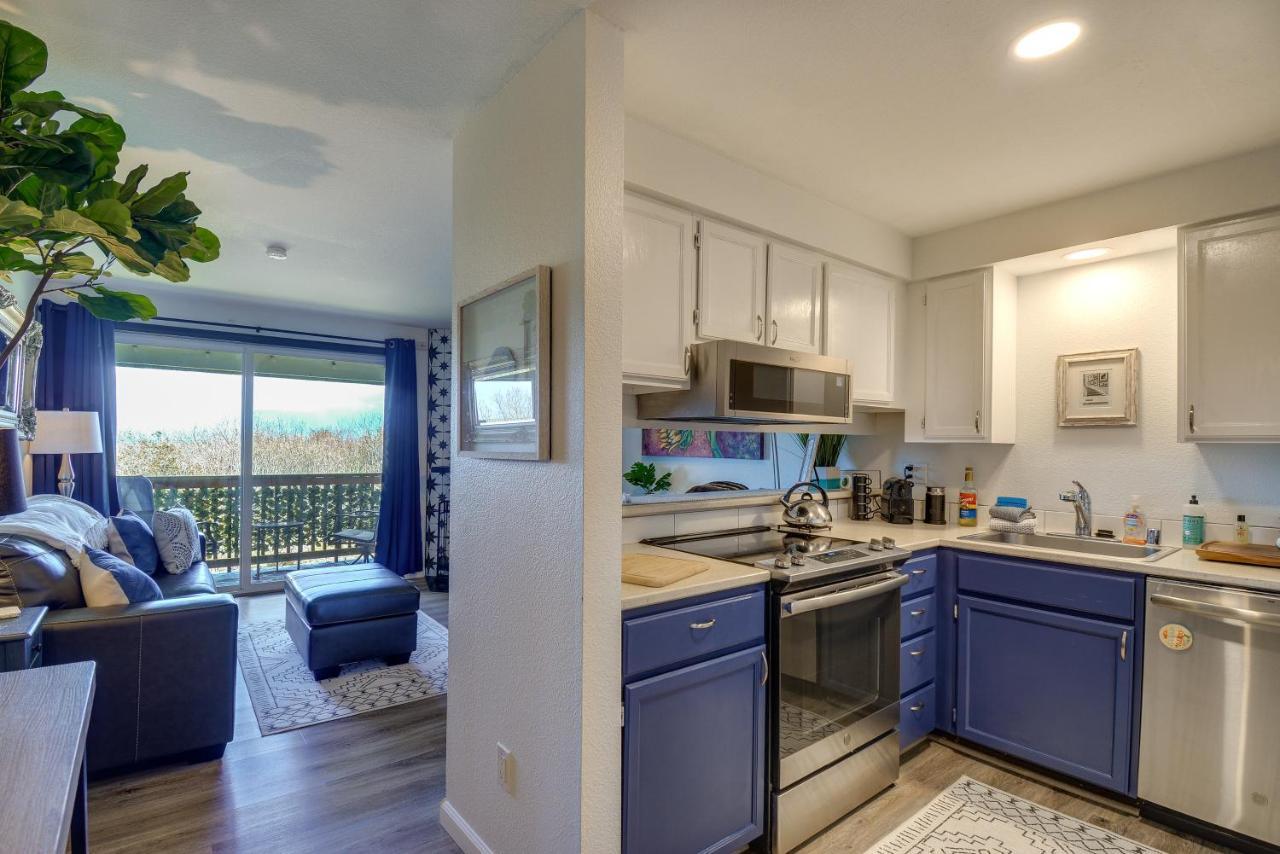 Ocean Shores Condo Walk To The Beach! Exterior photo